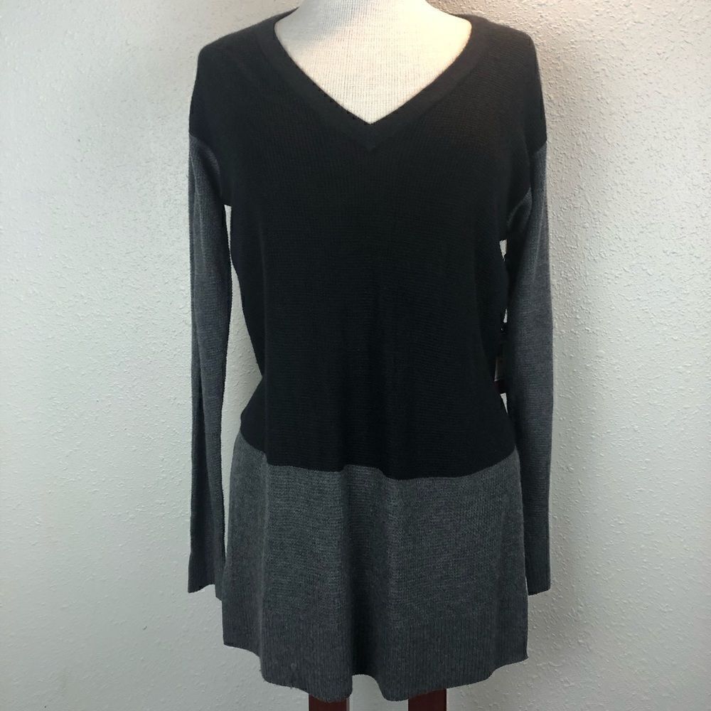 NWT Vince Camuto Sweater Top Size M